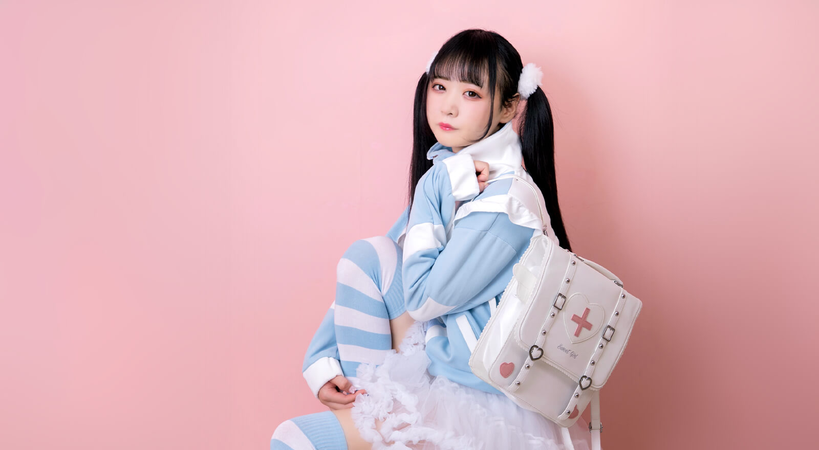 女装服 トップスカジュアル